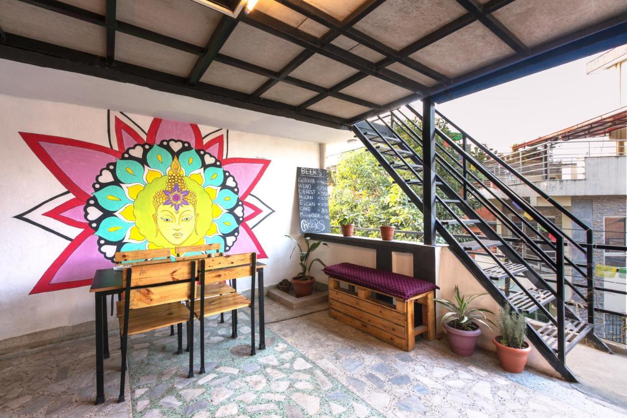 Big Tree Hostel Kathmandu Bagian luar foto